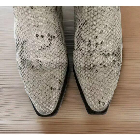 Freebird by Steven Size 7 Boots Miramar Snak  Leather Buckle Pointed Toe - Picture 8 of 9